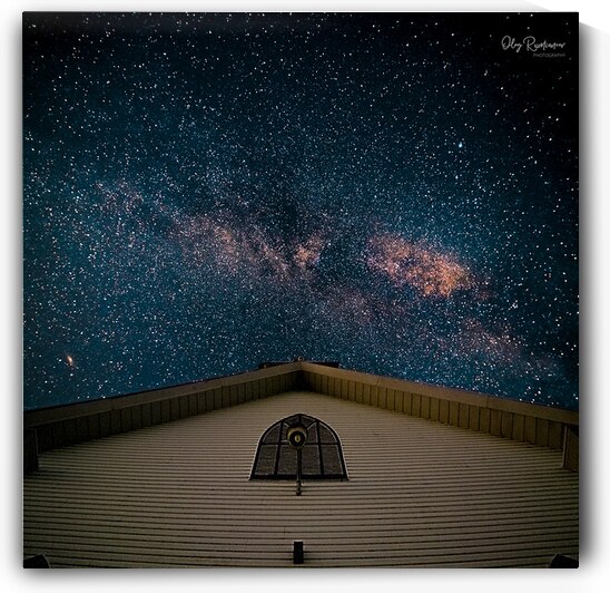 Milky Way Up Top by Oleg Rumiancev