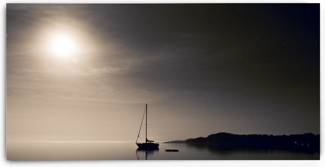 The Norah under the full moon_July 5th 2020 by Kyle Martin