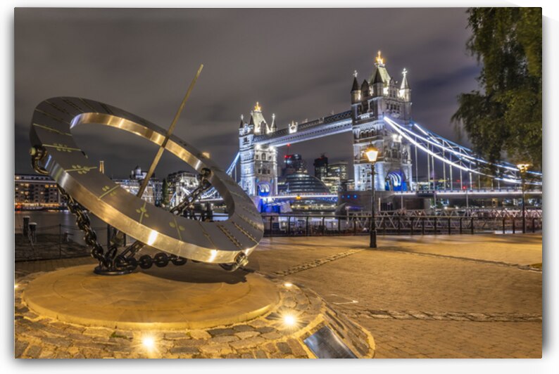 LONDON Tower Bridge in a blaze of light by Melanie Viola