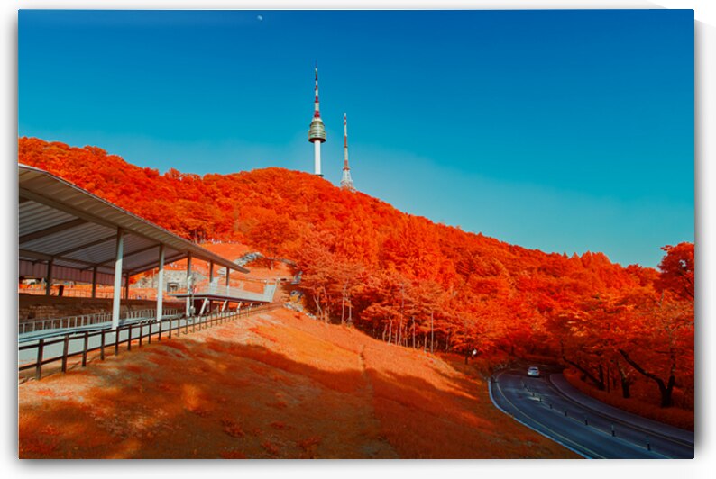 Namsan Tower by Seoul Man