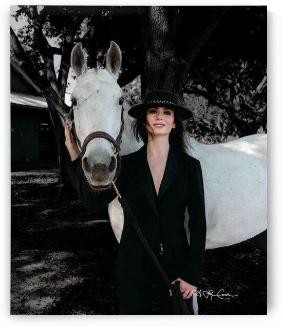 BZ9 2668 by Susan Lynn Cooke