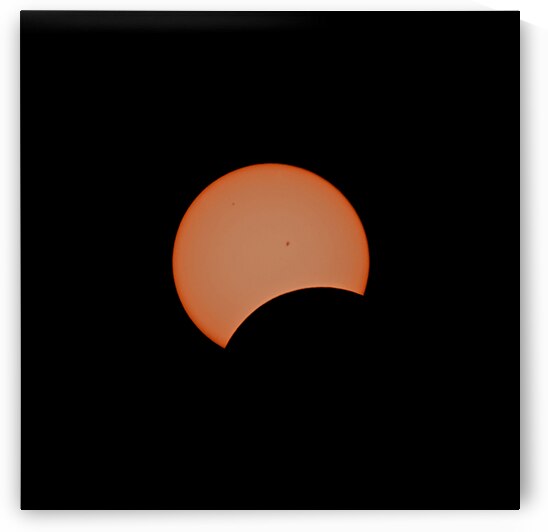 Solar Eclipse 2024 Partial First Quarter by Hubert Cormier Photography