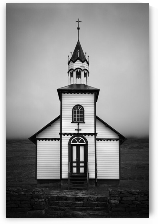 HOFSTADIRKIRKJA by Doug Sturgess