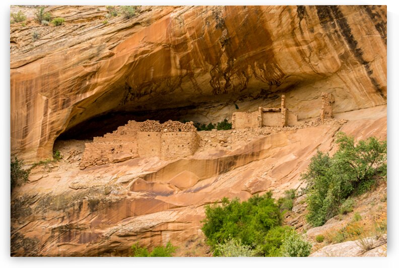 Monarch Cave Anasazi Ruin - Utah by Gary Whitton
