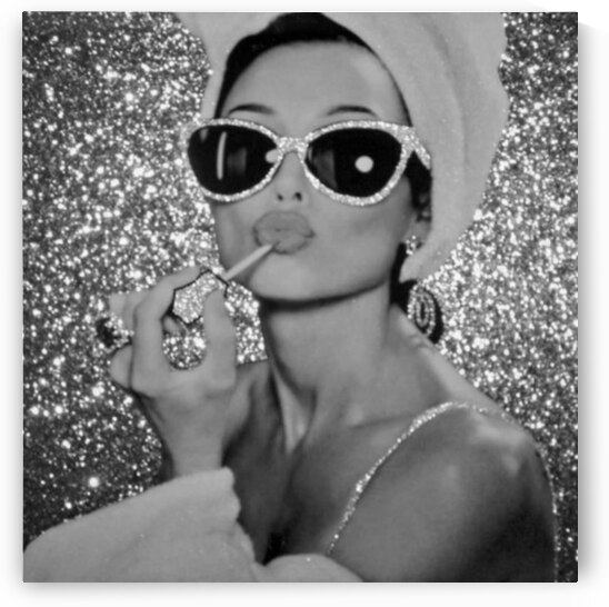 Audrey Hepburn Glitter Art Elegance of classic Hollywood Sparkly Wall Decor Luxury Artwork by ArtByLumy