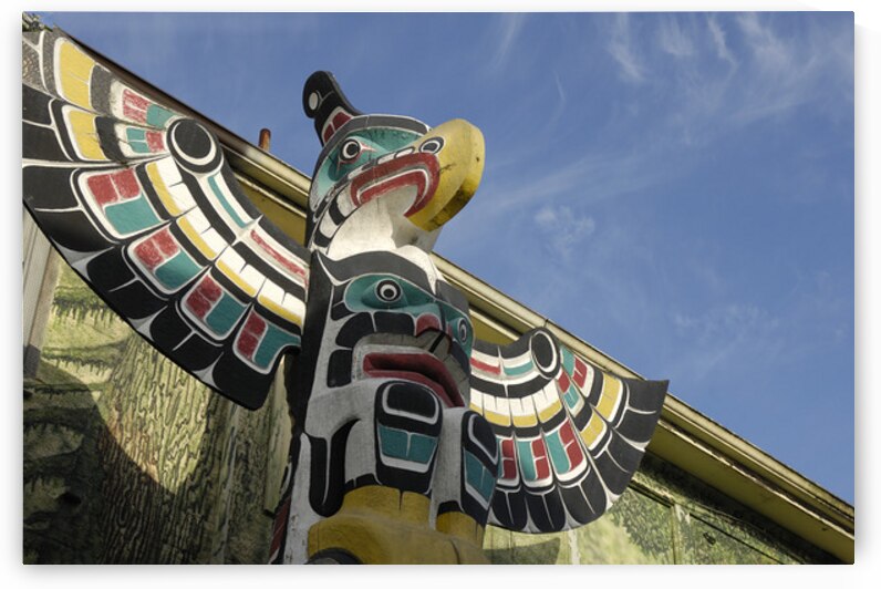Thunderbird Above Killer Whale   Carver: Harold Alfred 1990. Cowichan Valley Vancouver Island British Columbia Canada. by Kevin Oke