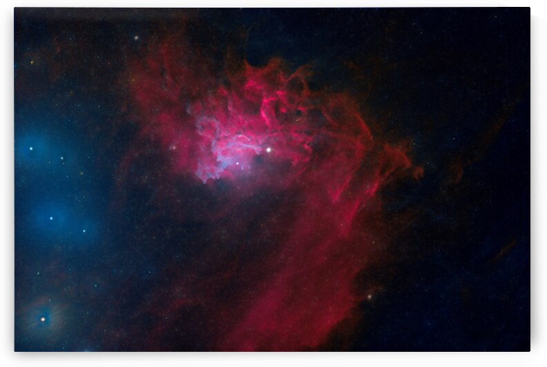 IC 405: The Flaming Star Nebula by Pisarek Photography