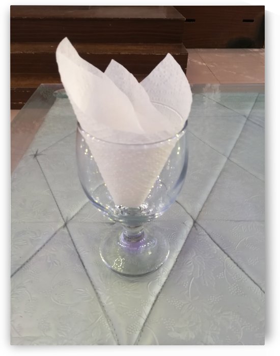 Glass presentation with tissue paper by Hafiz Muhammed Usman