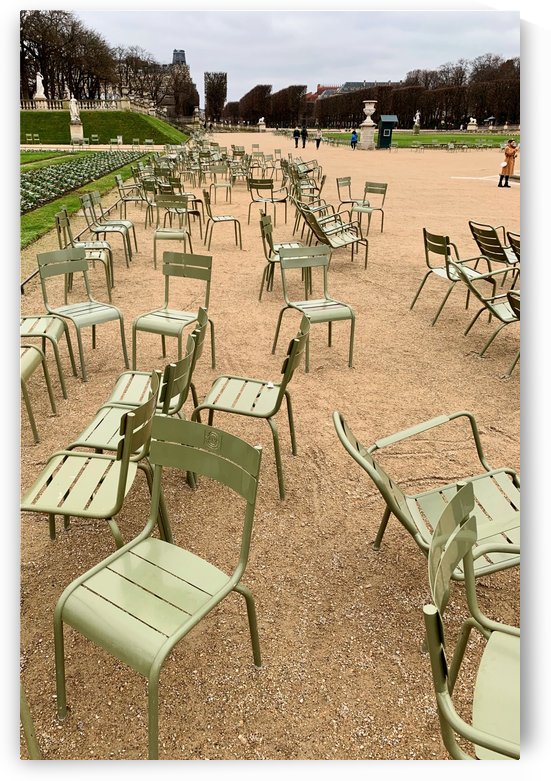 Chaises du Luxembourg   3 by Alain Harrus