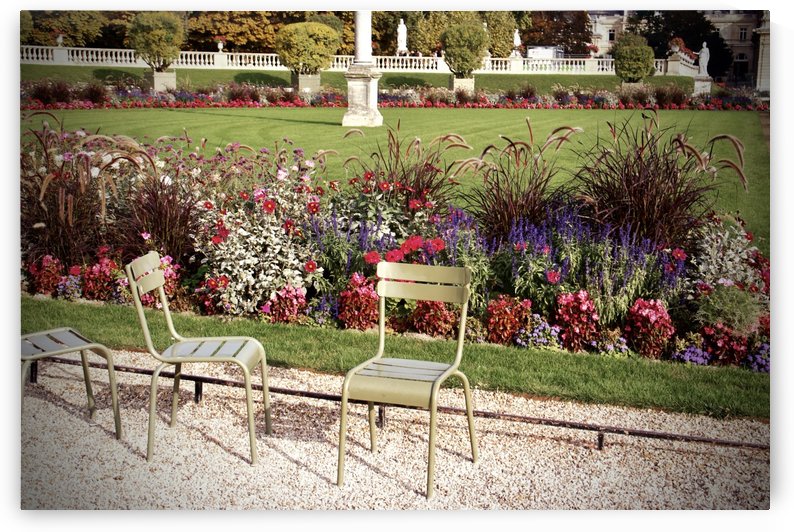 Chaises du Luxembourg   5 by Alain Harrus