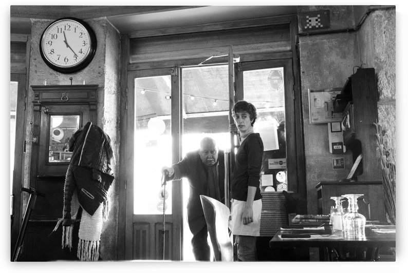 Bienvenue dans le Brasserie by Bill Osuch
