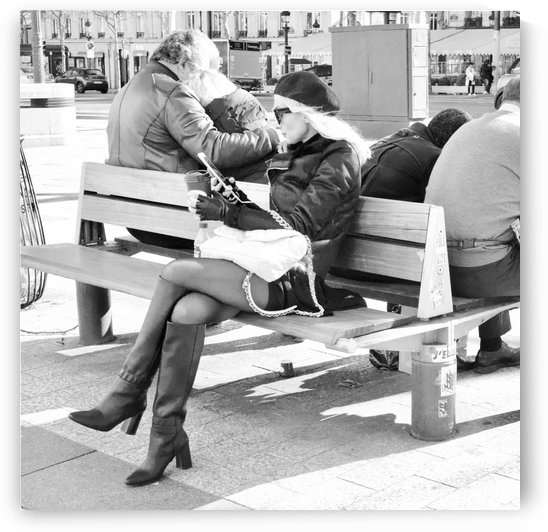 Dimanche Le Long de Champs Elysees by Bill Osuch