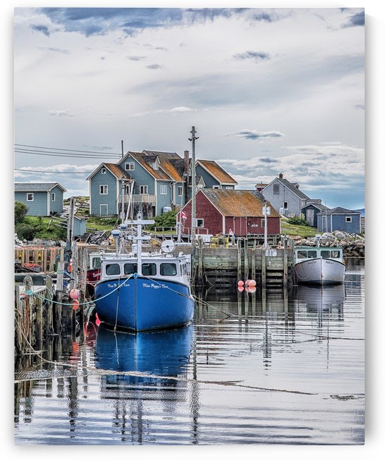 Waiting by ROHphotos