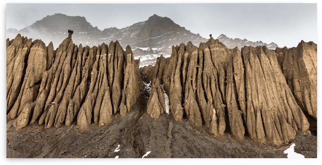 The mighty Himalaya by Samyak Kaninde