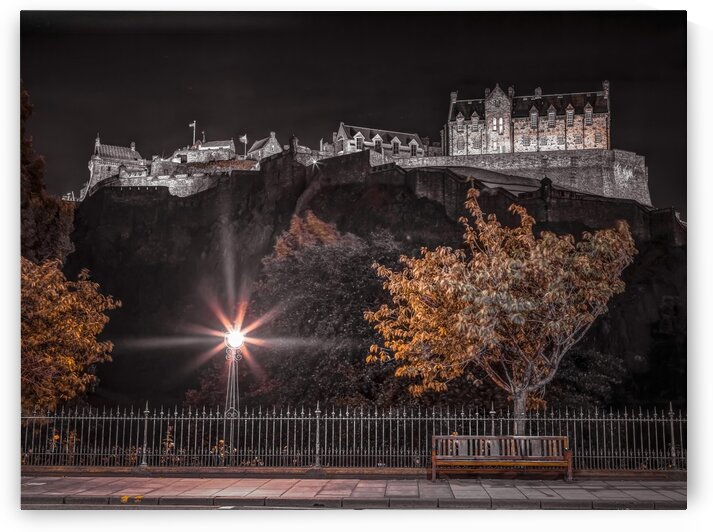 Edinburgh Castle at night by Assaf Frank