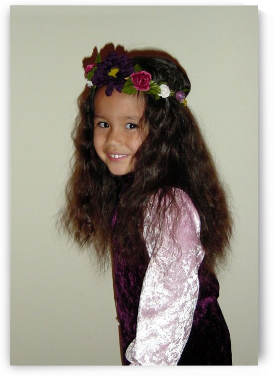 Flower Girl -  Portrait of a Child by 360 Studios