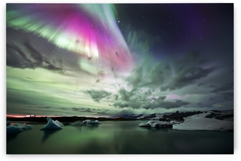 JA¬∂kulsA¬°rlA¬≥n Lake by 1x