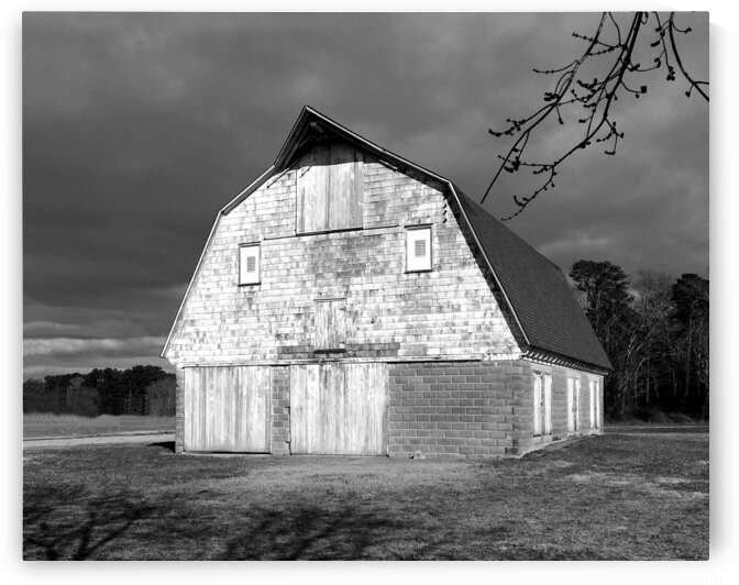 Old Barn in Sussex County in Black and White by Bill Swartwout Photography