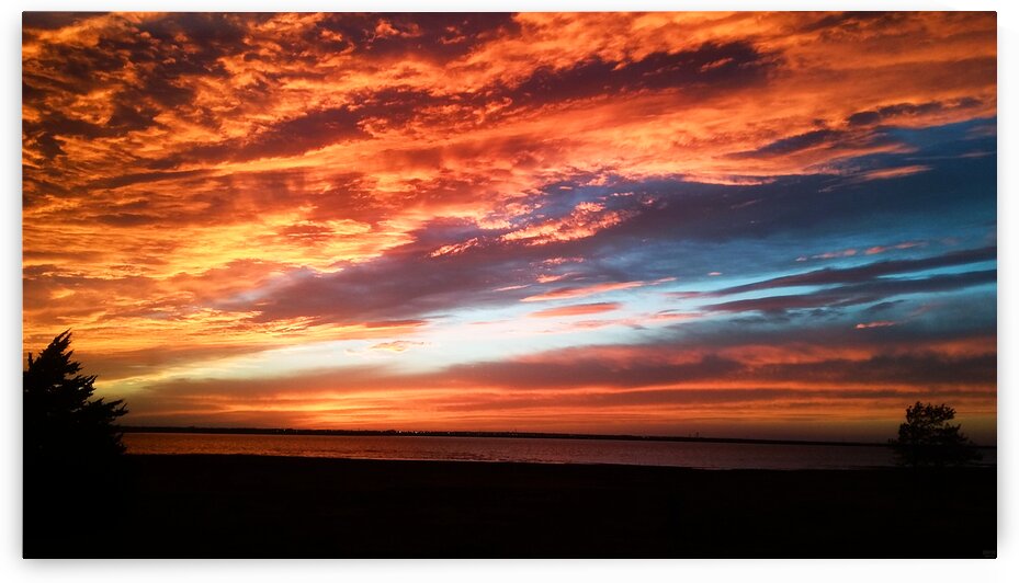 majestic sky by Pierce Anderson