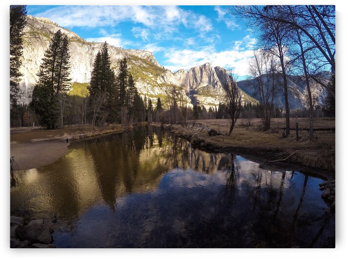 7A23A96B E4FE 4E52 8F5B F27CB3530A86 by Andy W