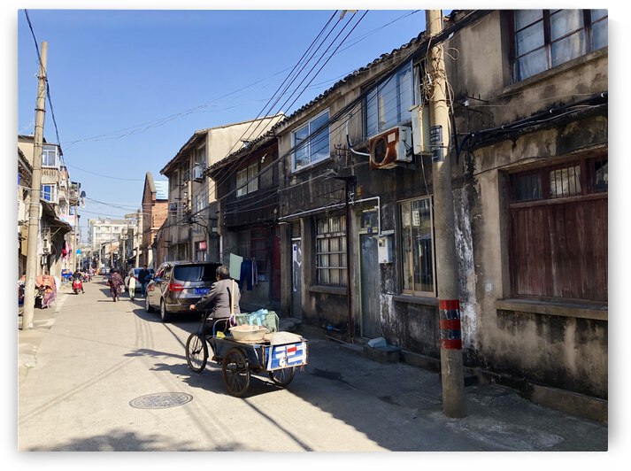 F0644560 EB58 4E86 8DE8 D6DD4B5BA867 by Andy W