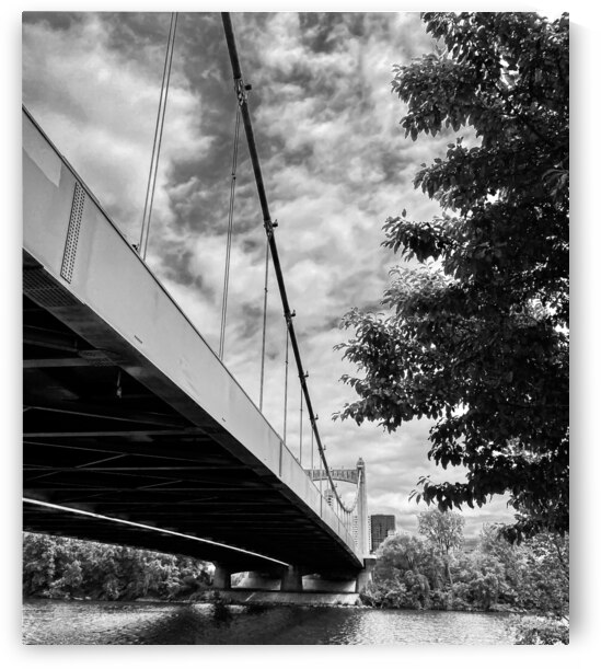 Hennepin Bridge  Minneapolis by Lisa Drew