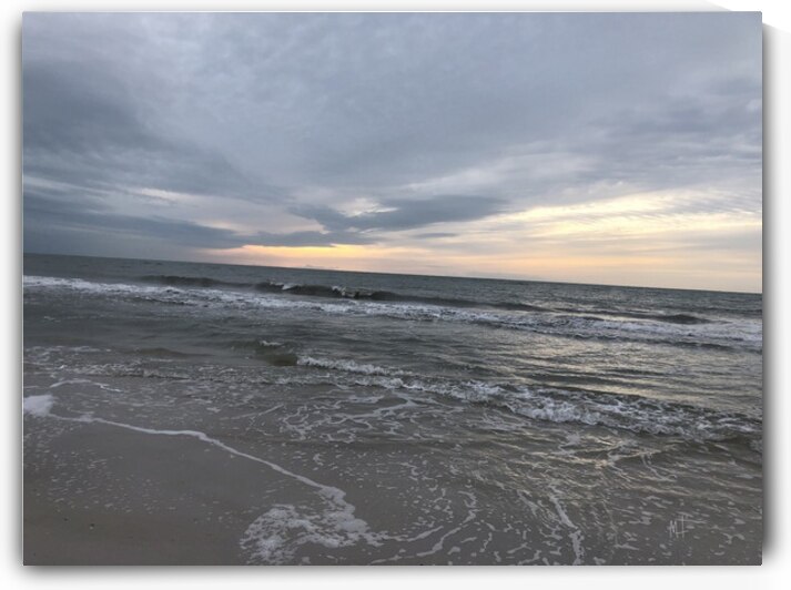 Ocean Call. by Martine Harris