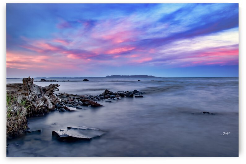 Sleeping Giant  by Thunder Bay Lighting Storm June 4 2021