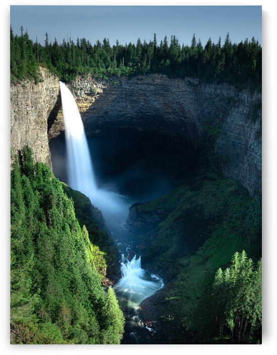 Helmcken Falls by Fabien Dormoy