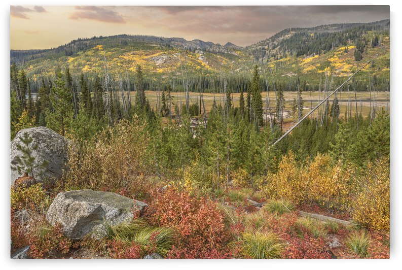 Upper Payatte Lake by Louis Ruth Photography