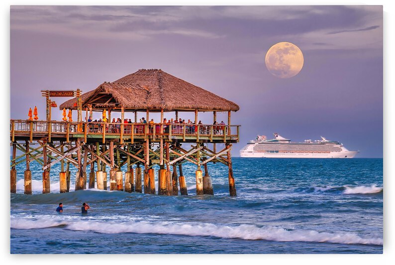 MOONRISE COCOA BEACH by Ercan Ekinci