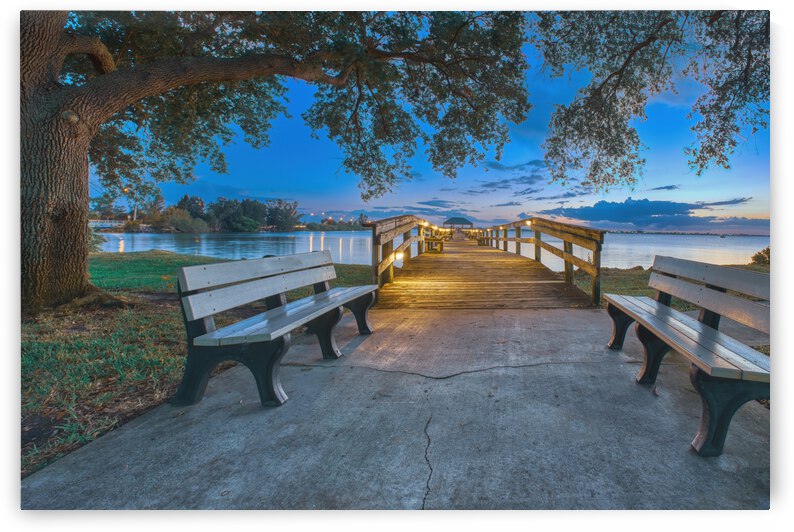   MELBOURNE BEACH PIER by Ercan Ekinci