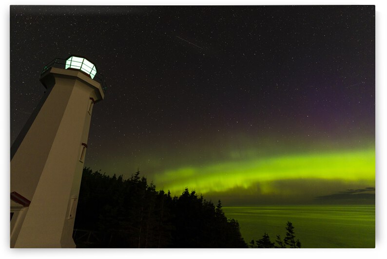 Le phare et l aurore by Sophie Thibault