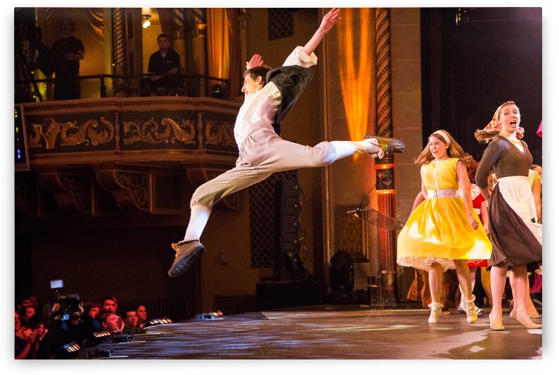 Leap On Stage by Dave Dabour Photography