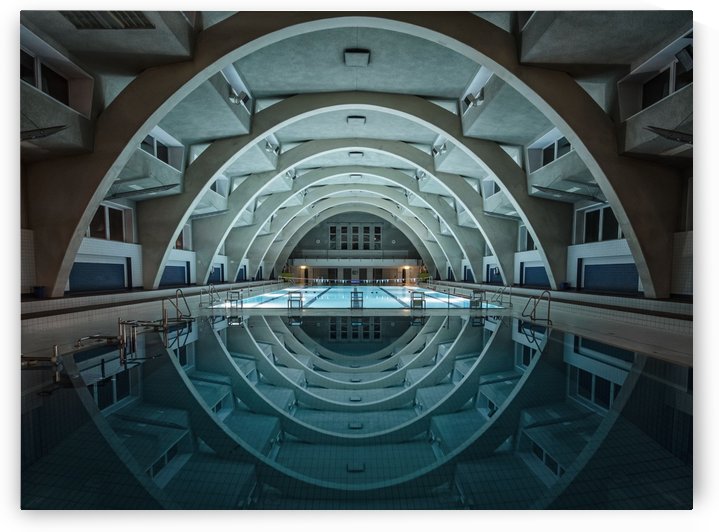 swimming night by 1x