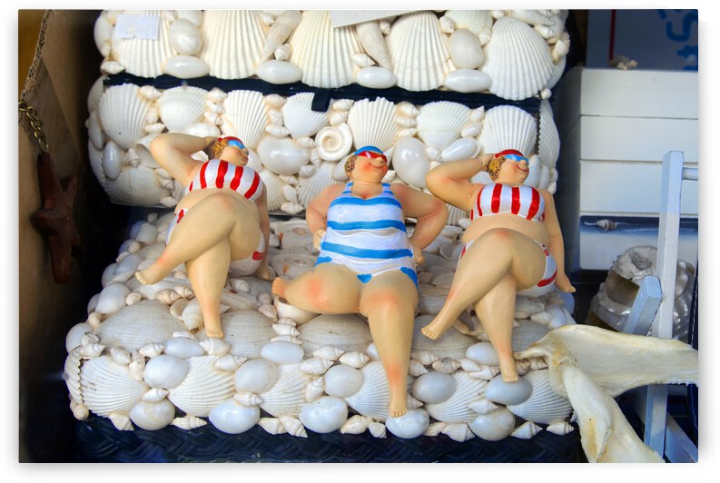 Three ladies of leisure by fotojourneys