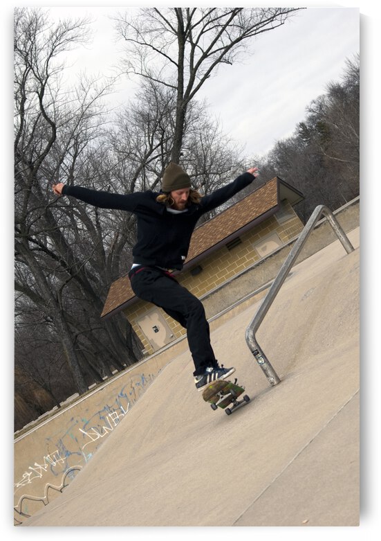 000019 by Grayton Media