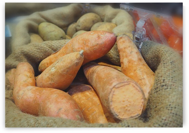 Sweet Potatoes by Saowalux Poshyanandana