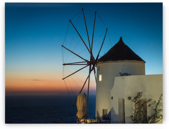 Mills Oia Night by Fabien Dormoy