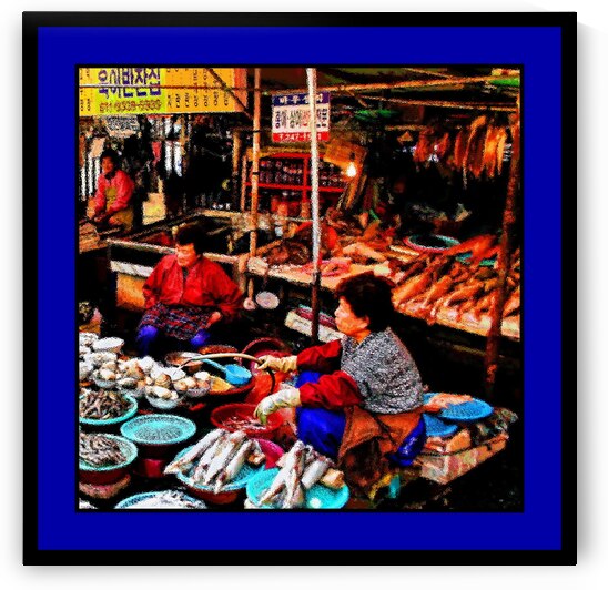FISH MARKET IN SOUTH KOREA 03 by LES MAYERS 