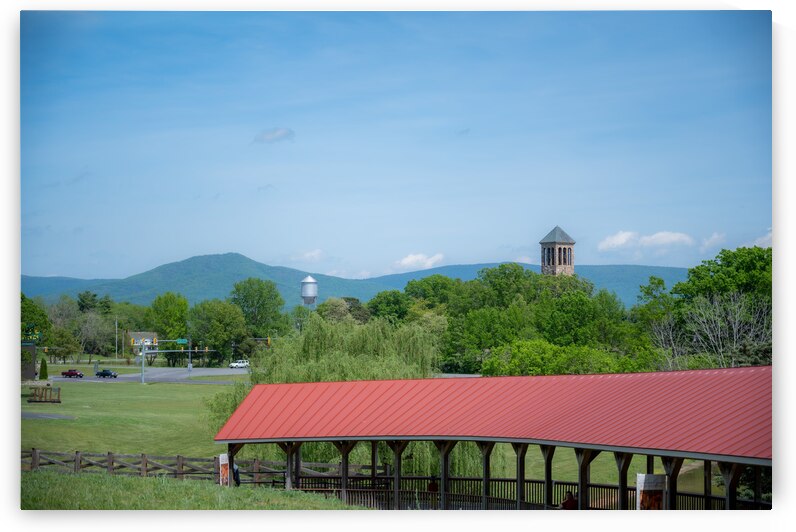 Luray Caverns  by RawBeltPhotos