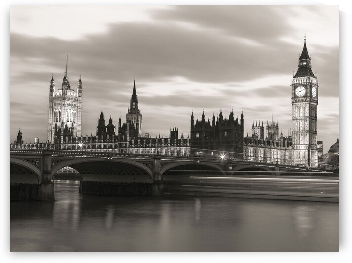 Westminster bridge by Assaf Frank