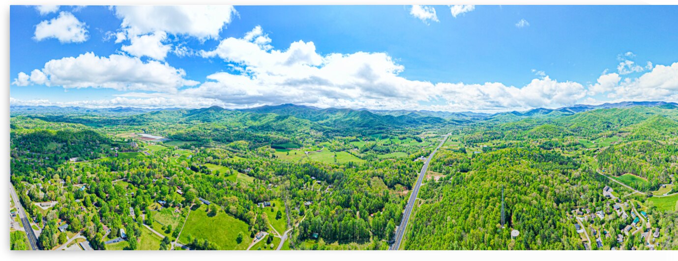 smoky mountains by H Horizon