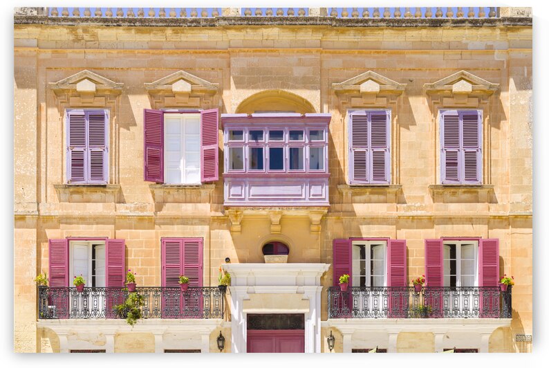 Traditional Maltese house by Assaf Frank