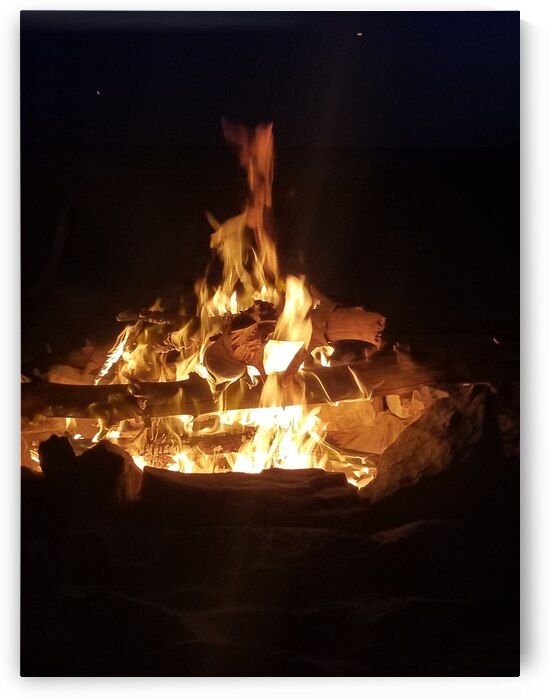 2020 feu de camping  by Alicia Allen