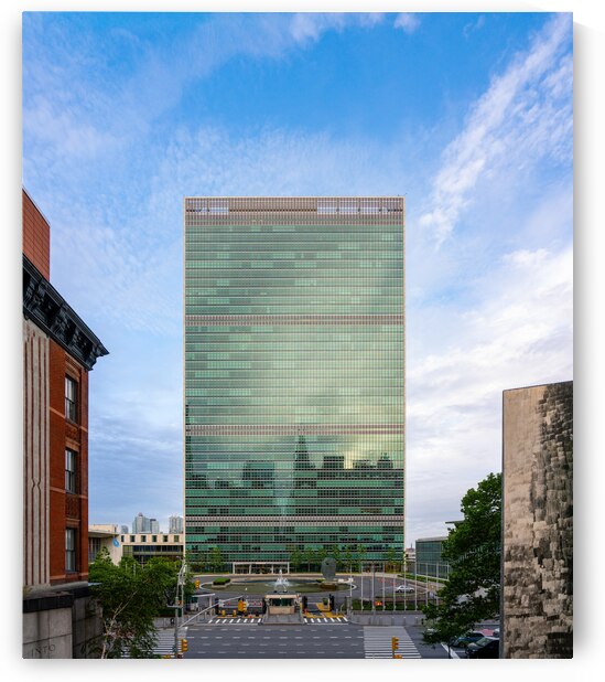 Headquarters of United Nations in New York City by Steve Heap