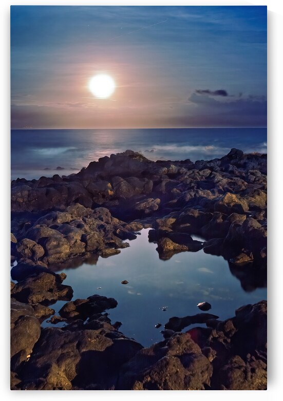 Black lava tidepool with full moon Ka Iwi Hawaii by Lauren Pritchett Photography