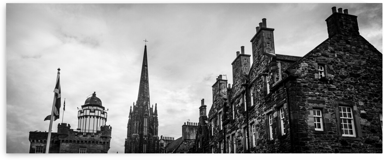 candlemaker row  panoramic 4667 Castlehill 13k.jp by Black And White