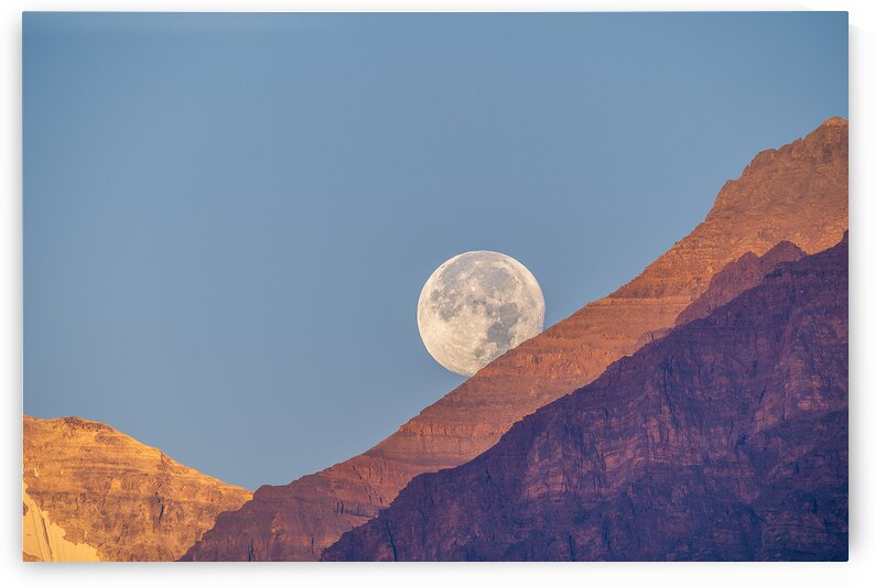 Full Moon Setting by Geoffrey Prior