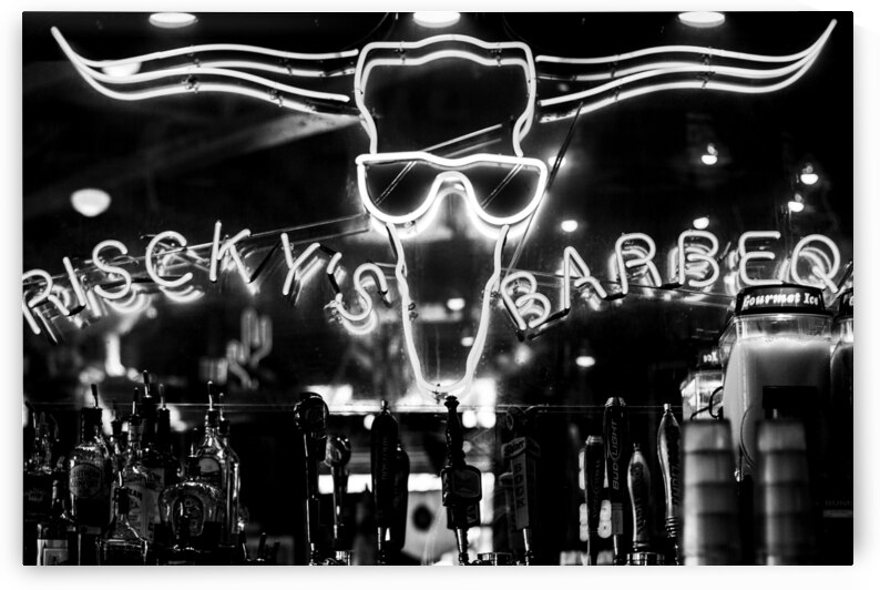 risckys barbeque  horizontal 816 Risckys 13k by Black And White